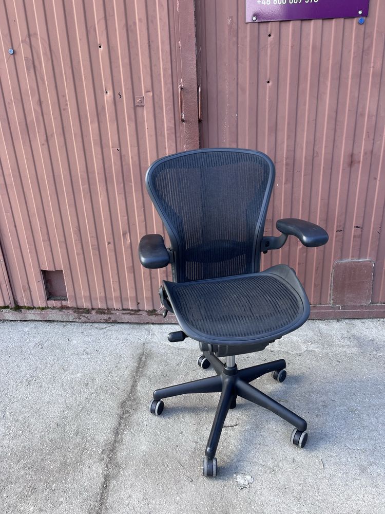 Wyprzedaż Fotel biurowy Herman Miller Aeron