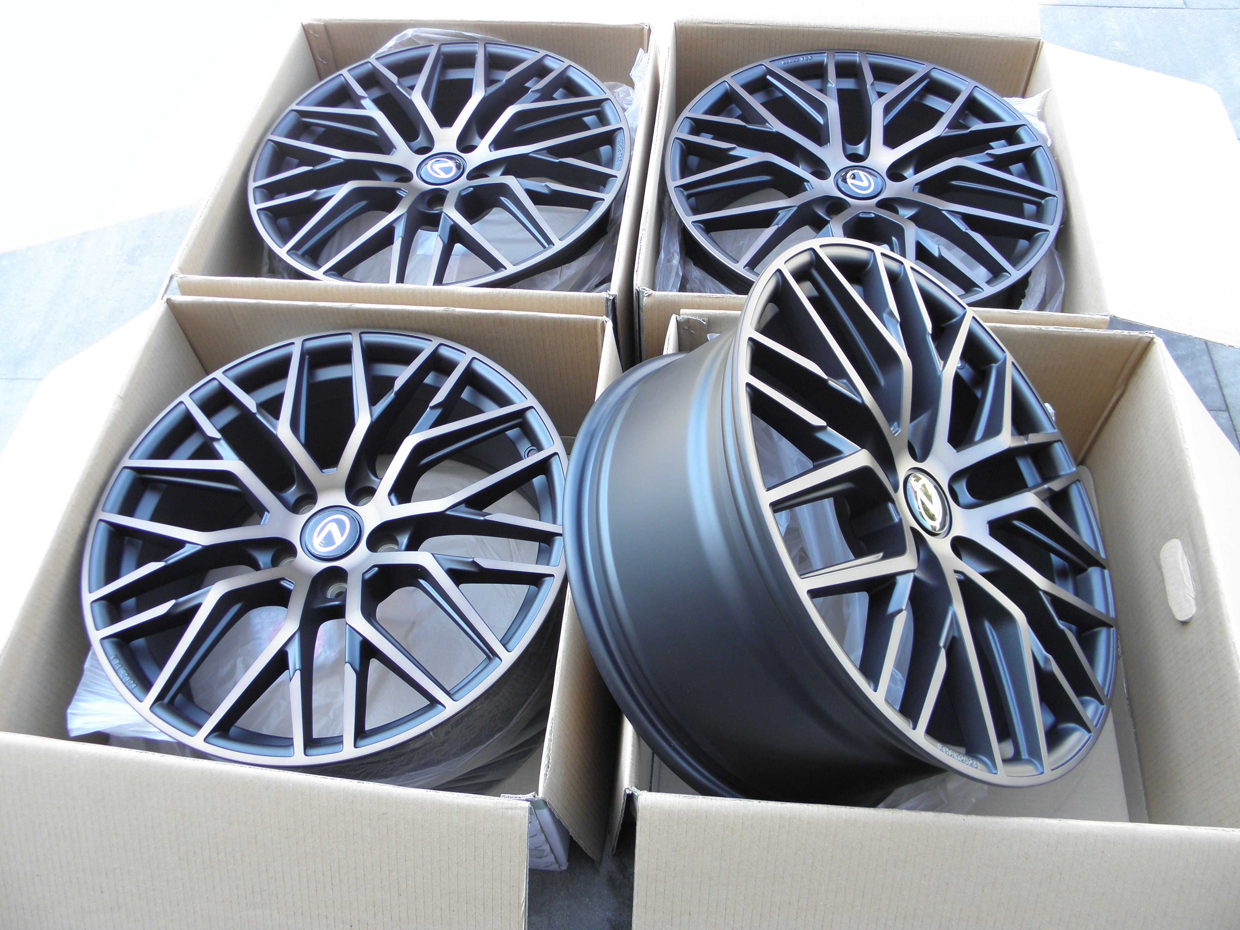Felgi 19 Lexus NX IS GS RC SC 5x114,3 ET40 Nowe Keskin RS4