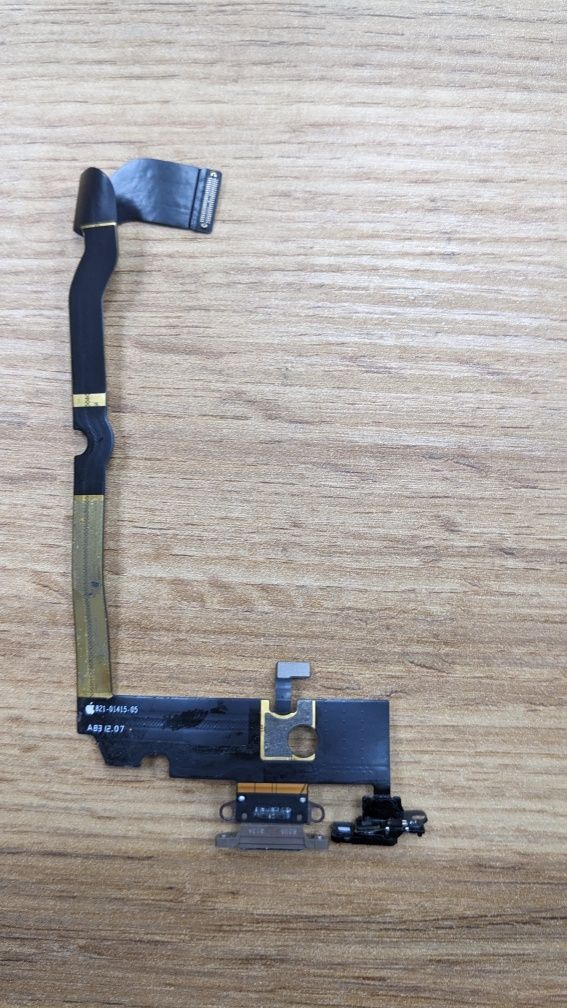 ПРОДАМ!!! Шлейф зарядки iPhone XS Max