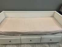 Łóżko Ikea seria Hemnes 160x200
