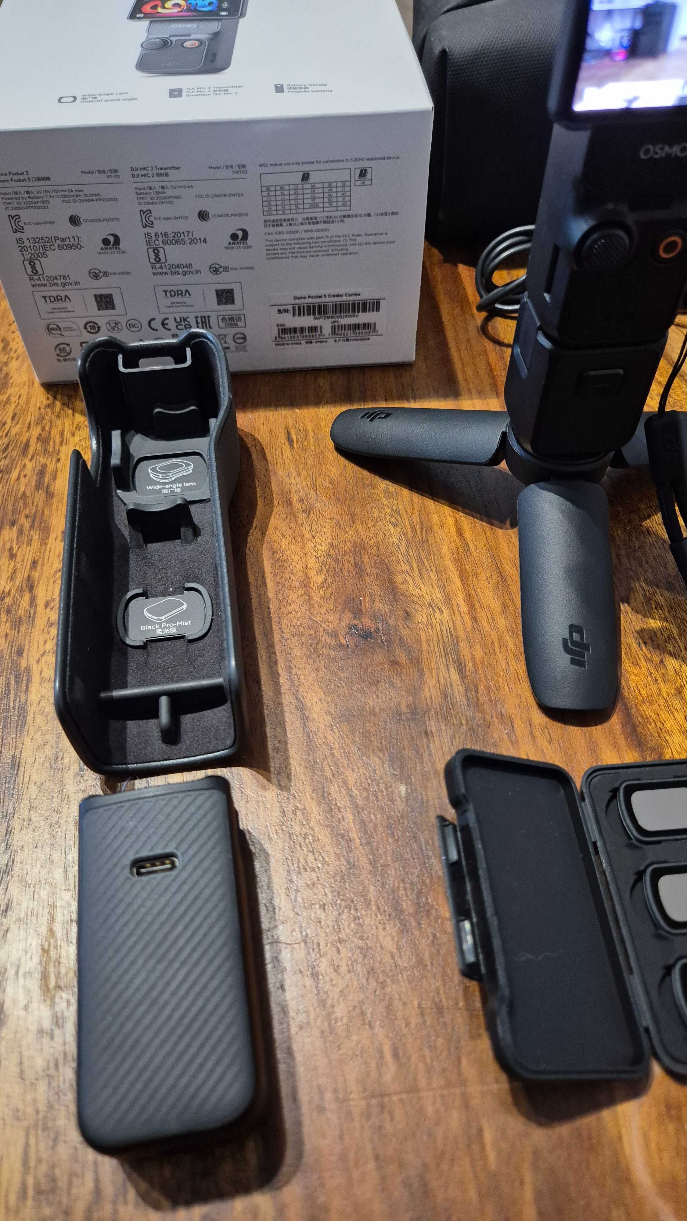 Kamera DJI OSMO Pocket 3 Creator Combo +  DJI Care Refresh 2026