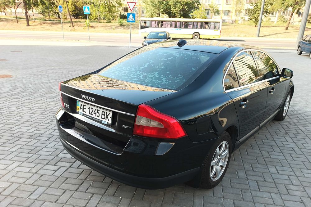 Продам VOLVO S80
