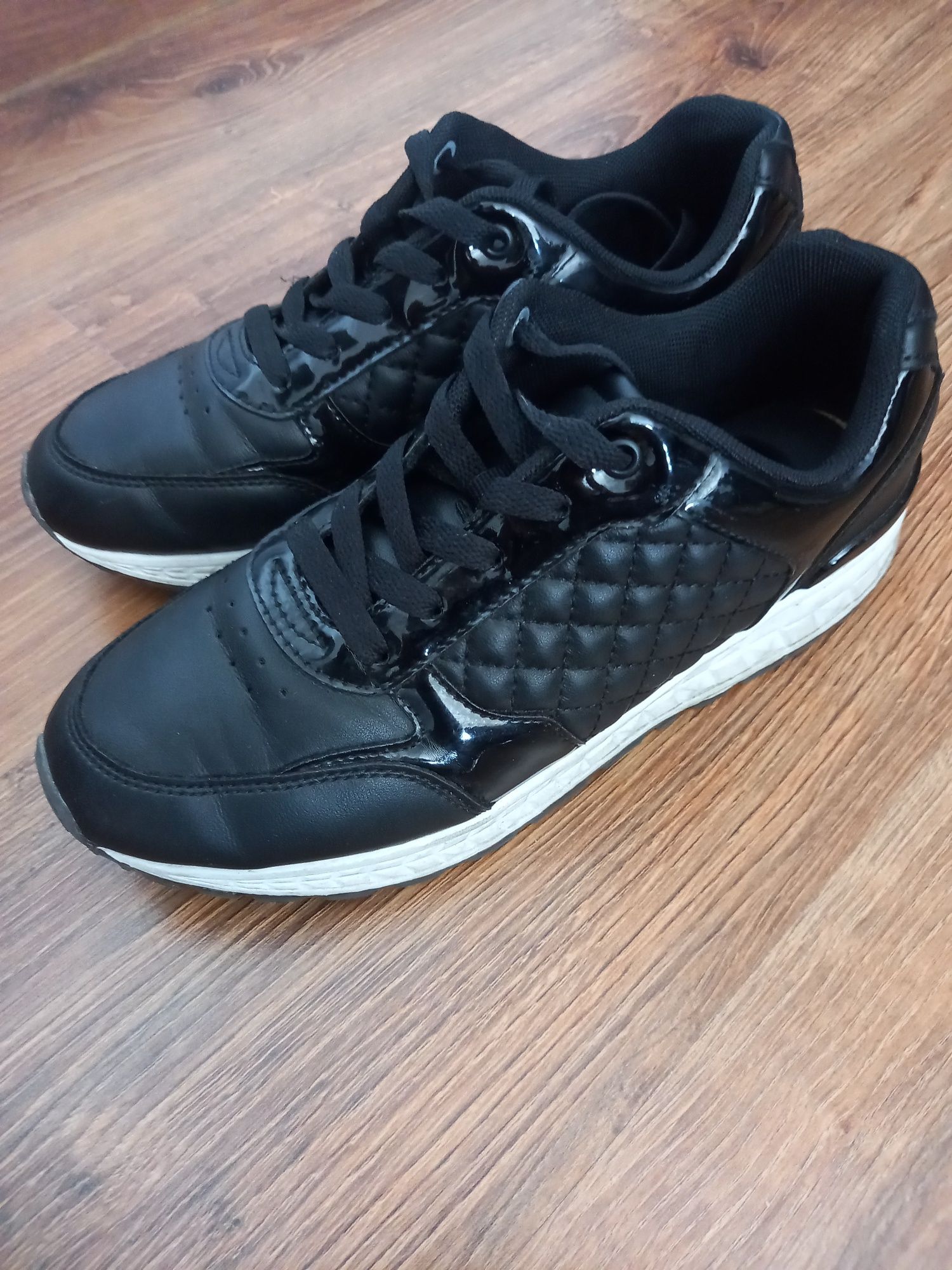 Buty damskie Gracoland Deichmann roz 39