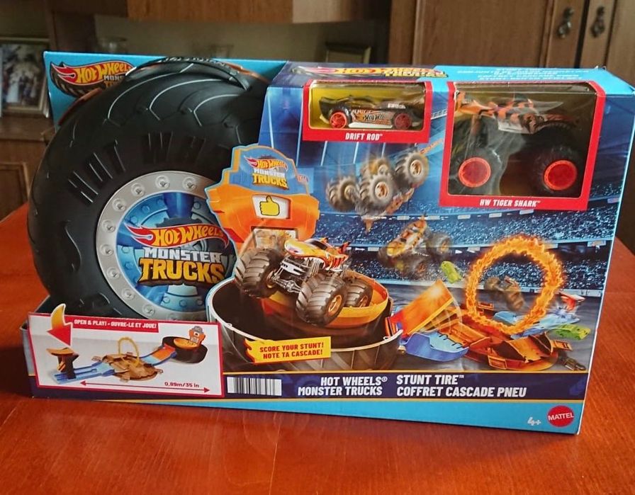 Hot wheels opona/arena kaskaderska