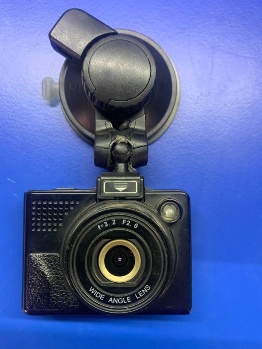 Відеорегістратор X-vision F-800