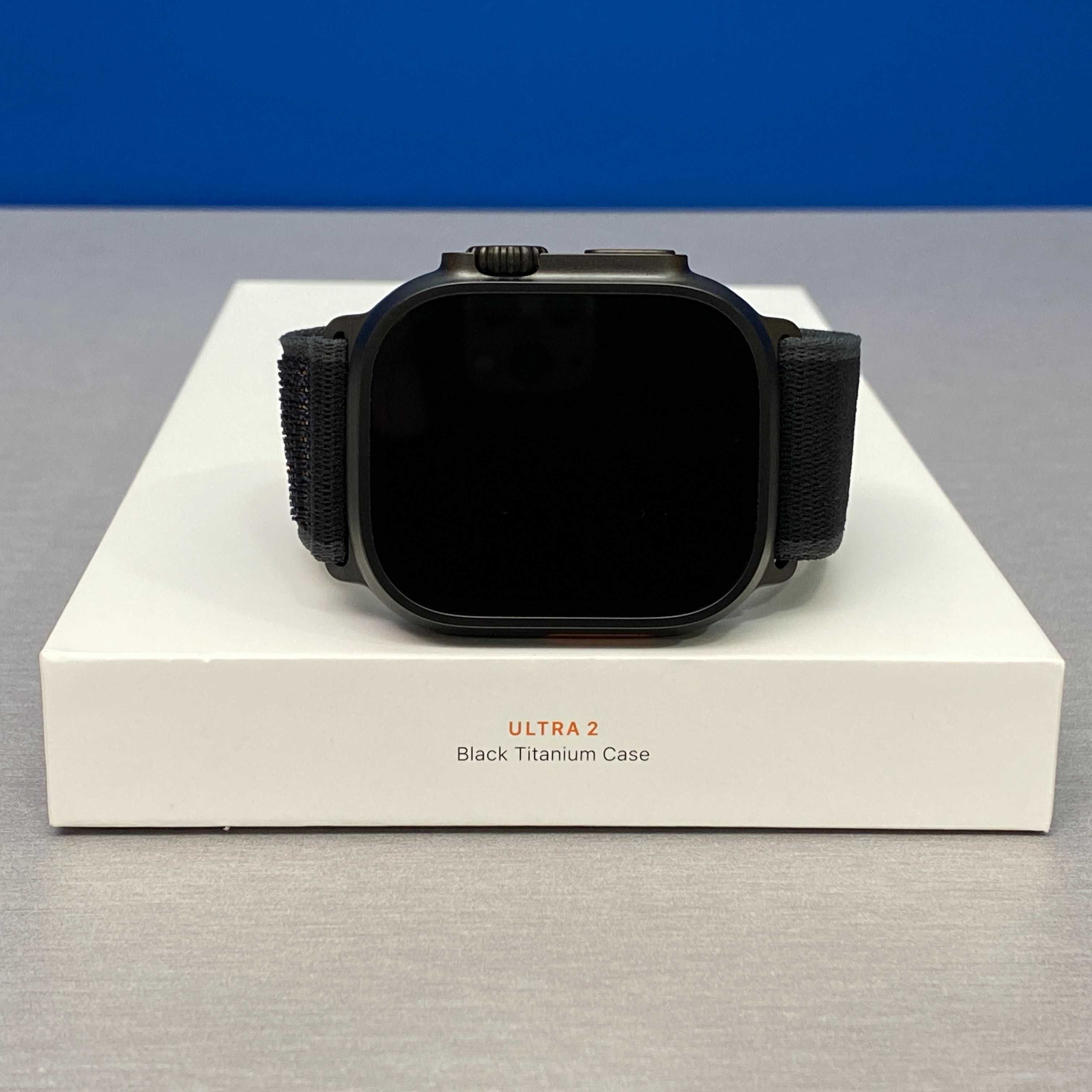 Apple Watch Ultra 2 (Titanium Black) - 49mm - Black Trail Loop
