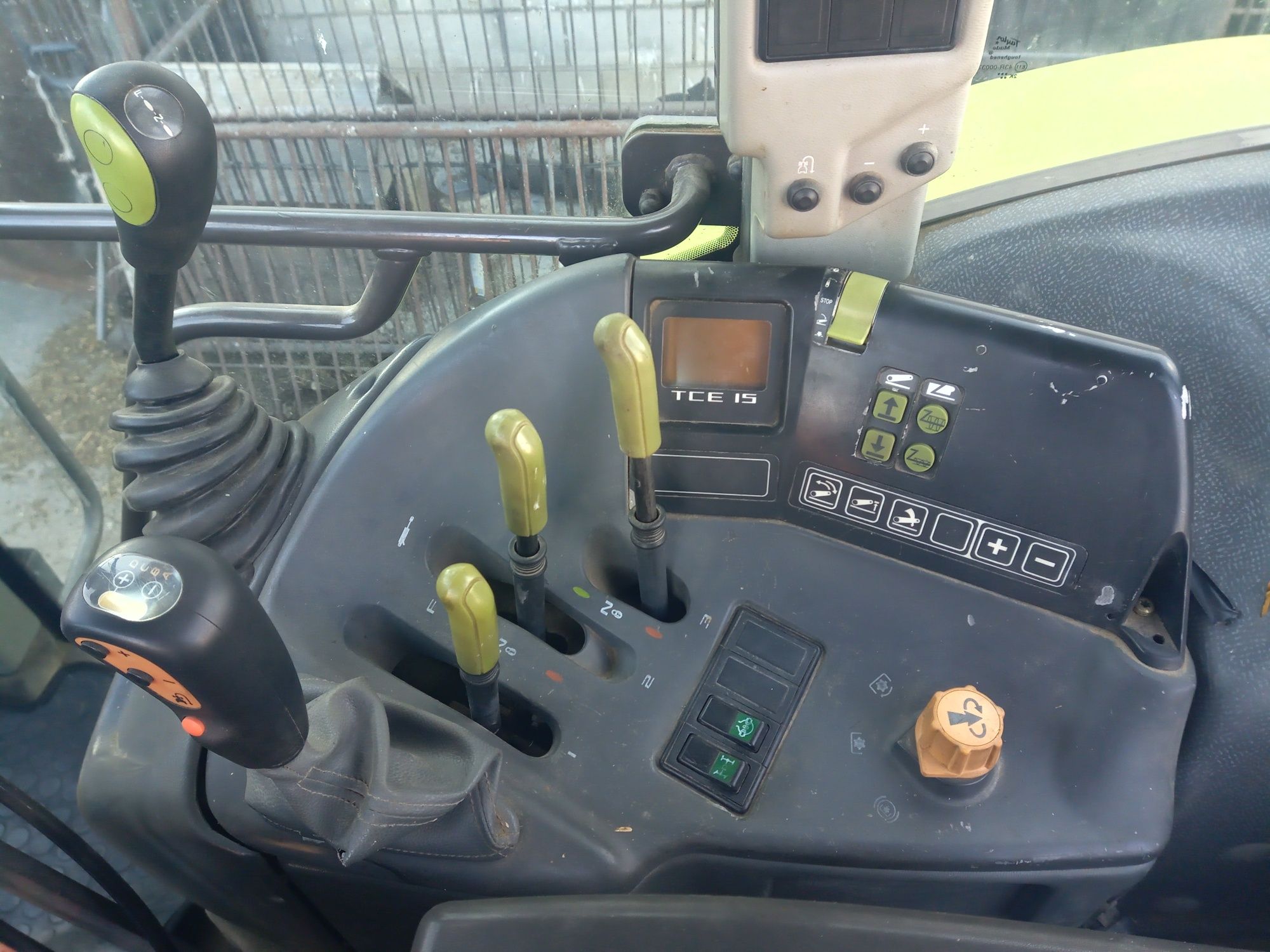 Claas Ares 657 atz