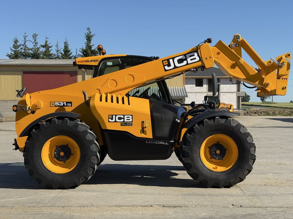 REZERWACJA Ładowarka teleskopowa JCB 531-70 AGRI SUPER
