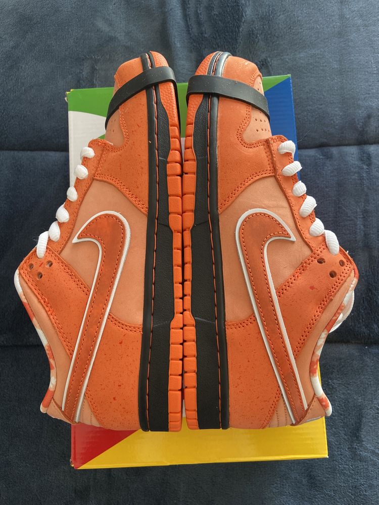 Nike Dunk "Orange Lobster"