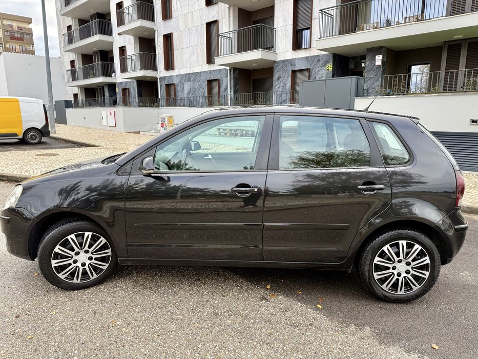Vw polo 1.2 com A/C Bom estado geral