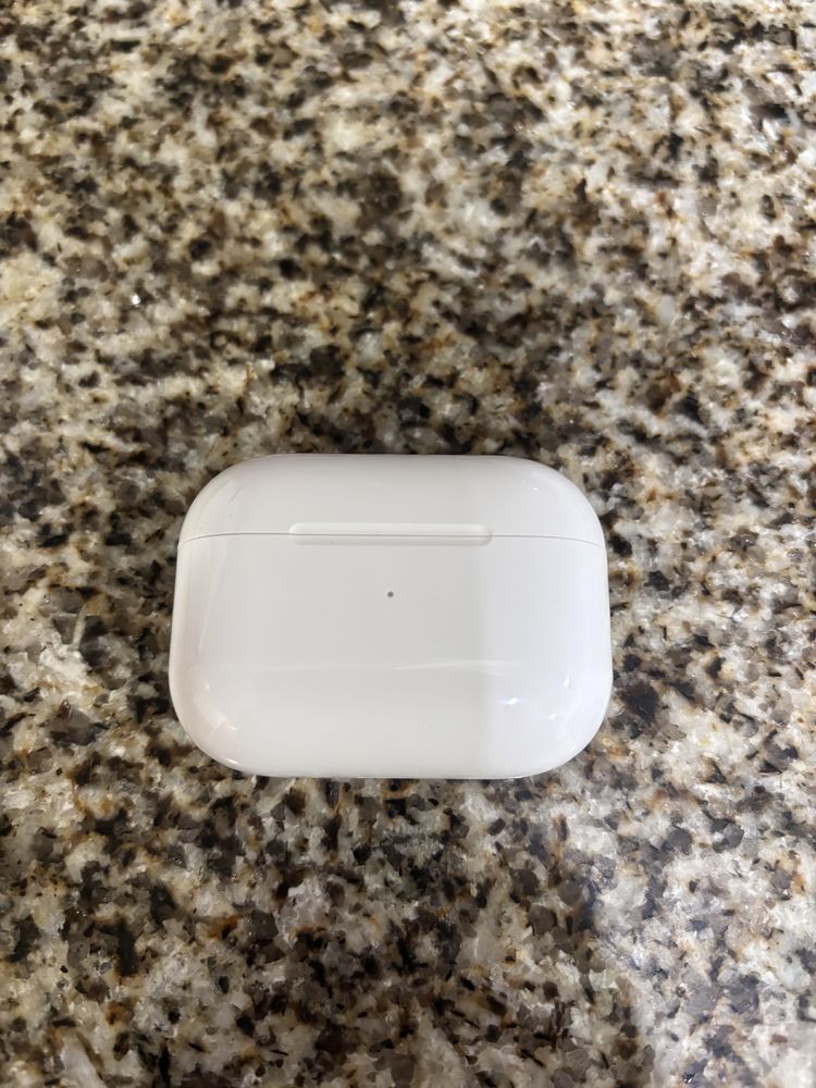 AirPods pro 2.