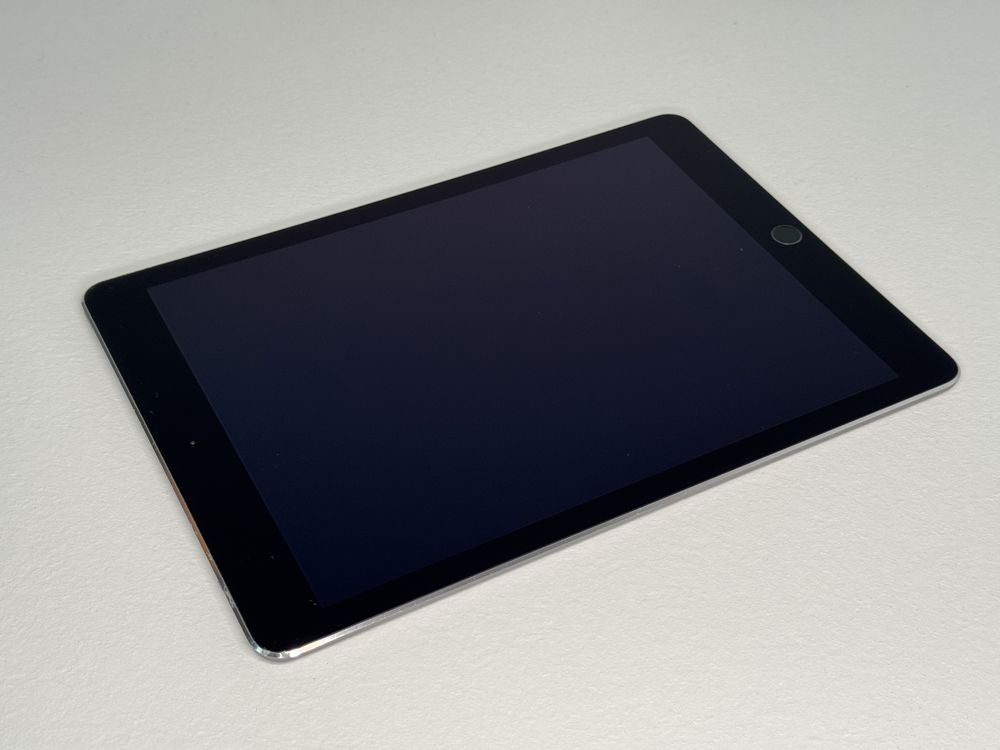 iPad Air 2 (A1566) - 16GB - faktura VAT 23%