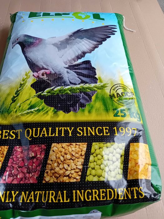Karma dla gołębi STANDARD S EŁPOL 25KG