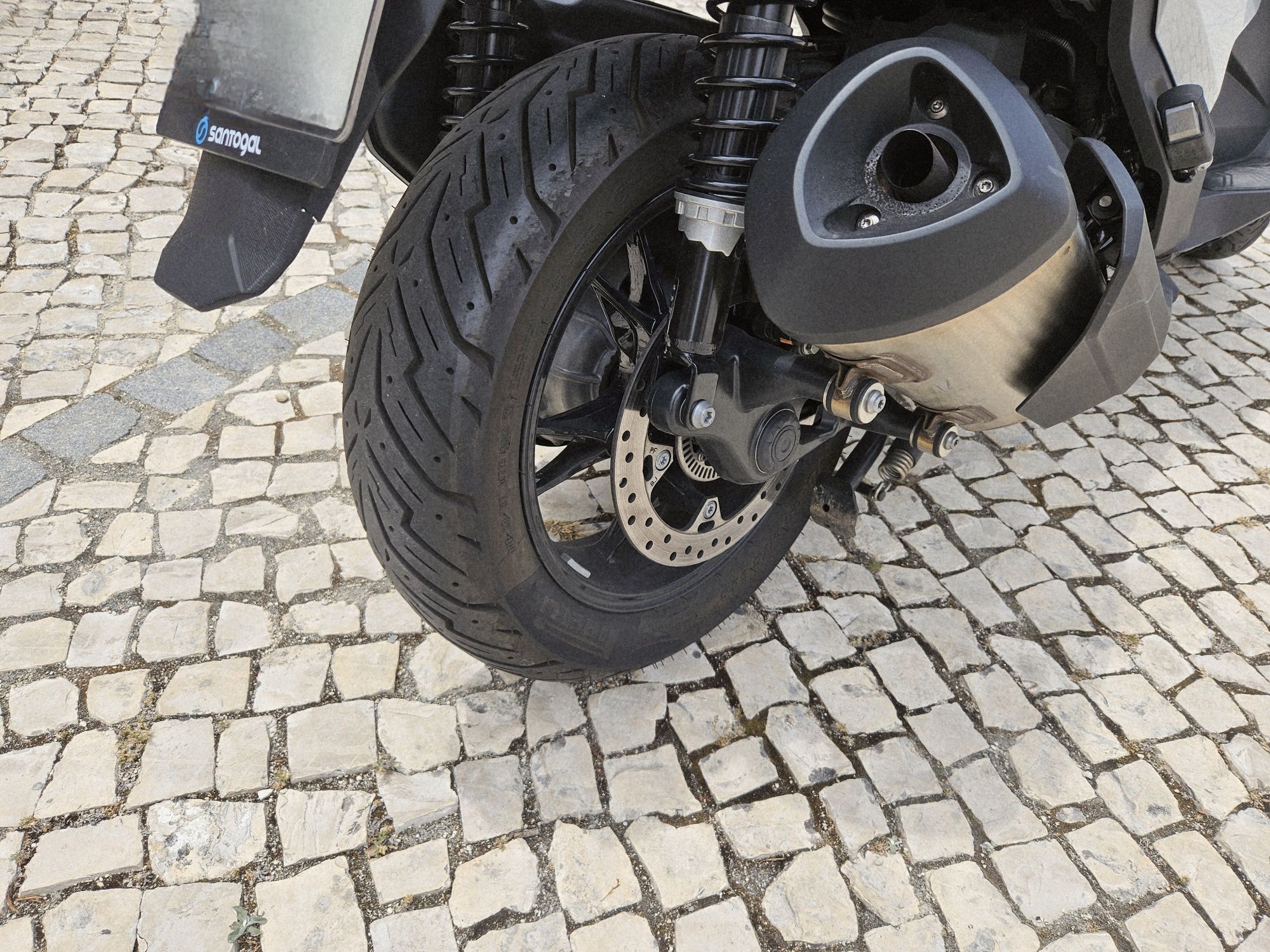 BMW C400x Como Nova