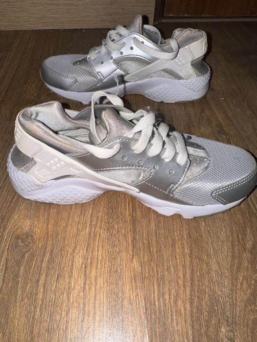Nike Huarache Cinza