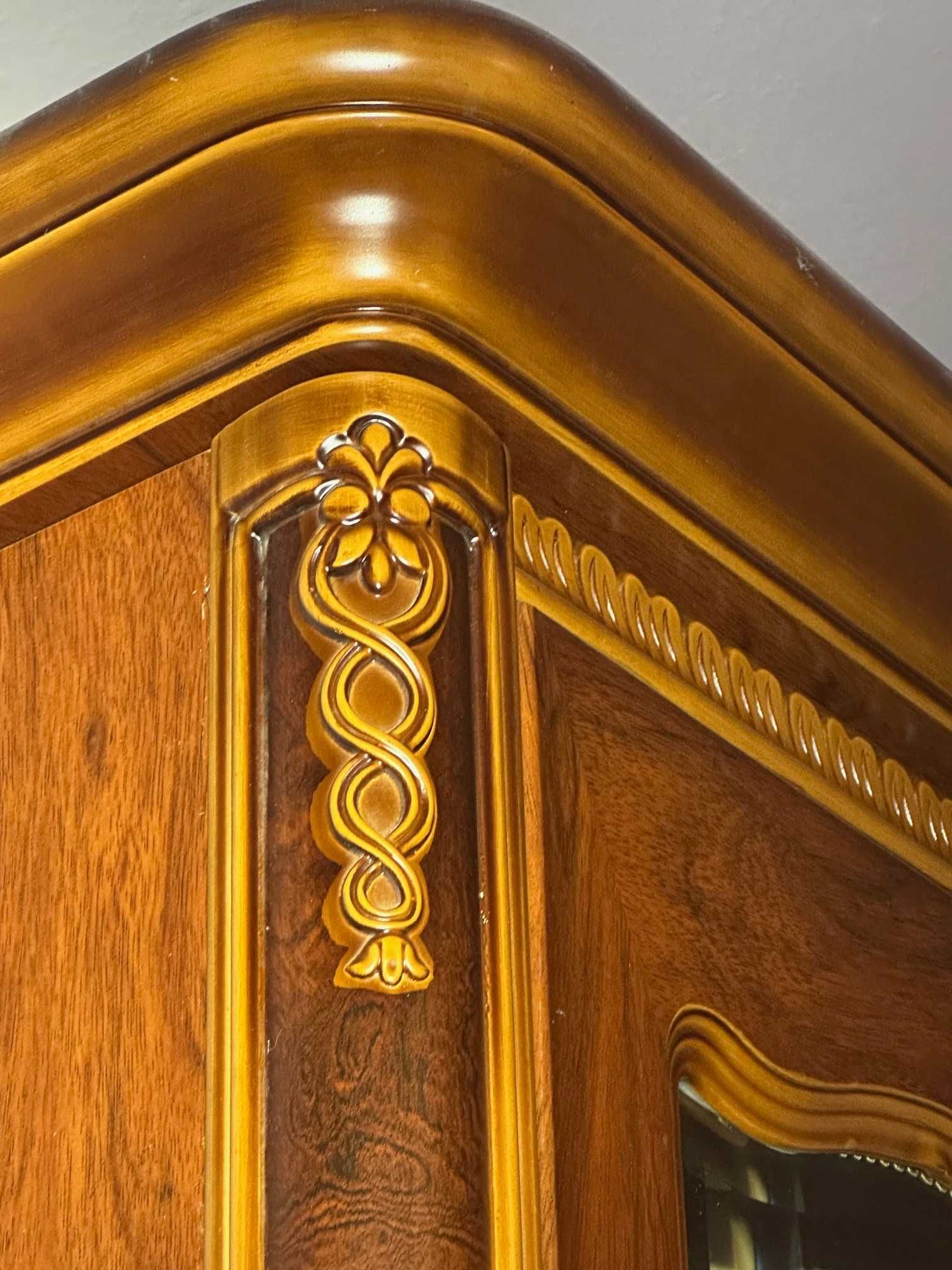 Zestaw mebli drewniane stylowe w stylu ludwikowskim Witryna Komoda