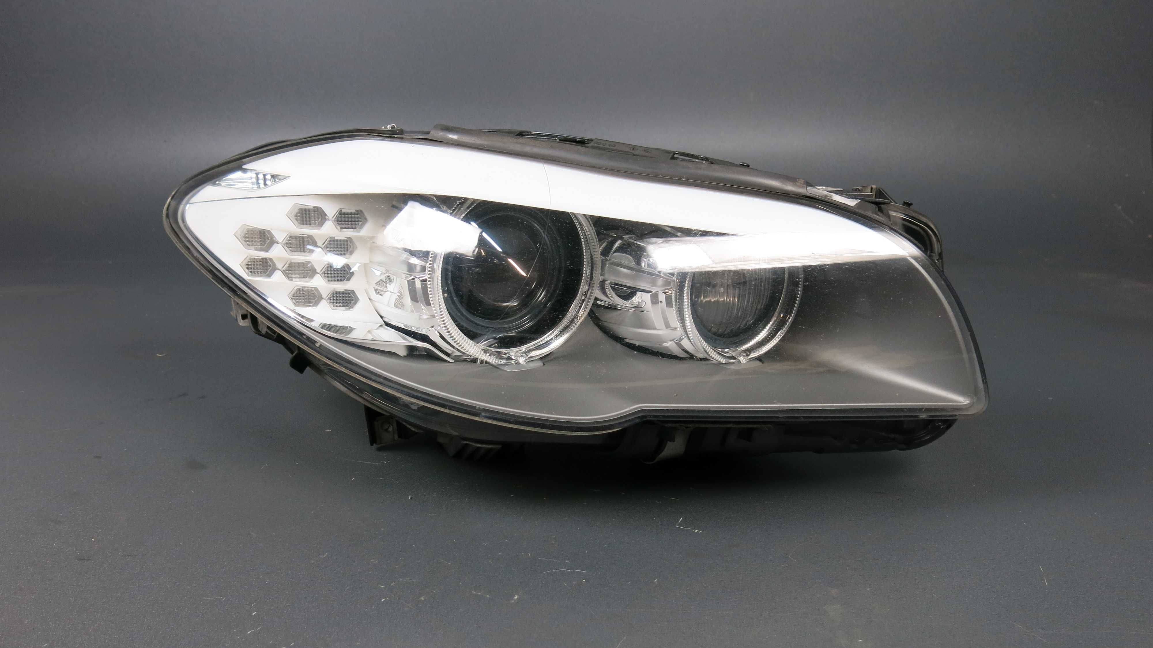 BMW F10 F11 lampa przednia przód bi-xenon skrętny dynimic Prawa Xenon