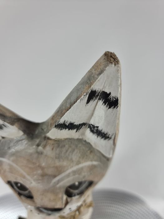 Koty stojące drewniane z drewna figurki kotów kotki ozdobne