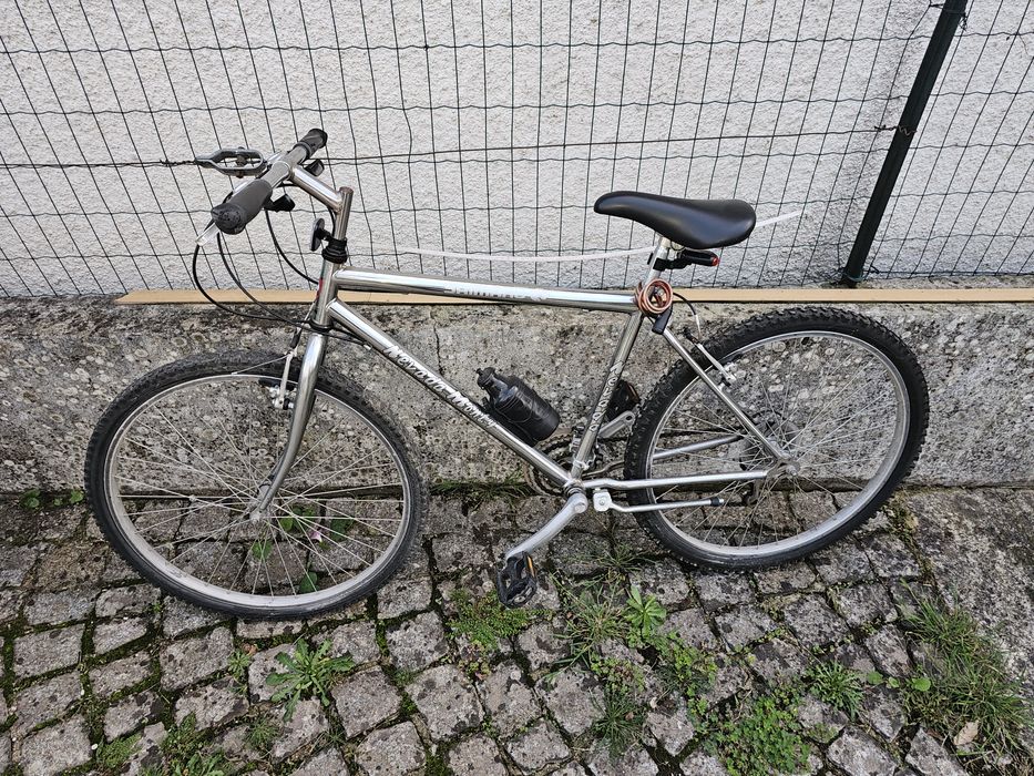 Bicicleta de passeio em alumínio – excelente para cidade ou trilhos