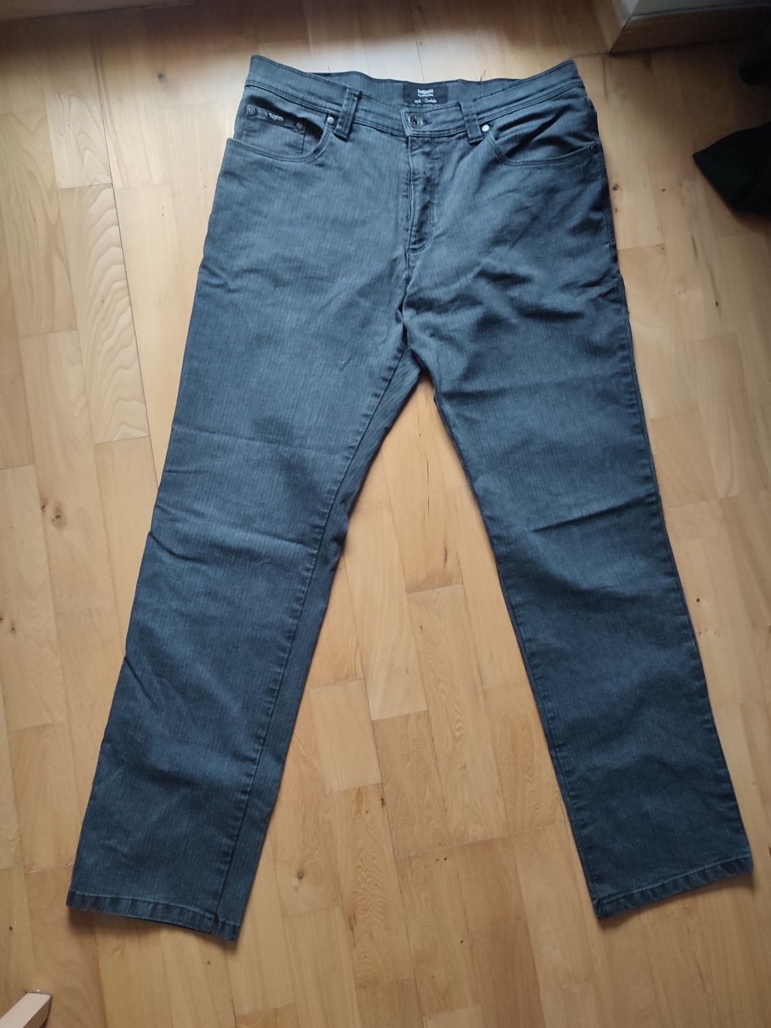 Spodnie Bugatti proste czarne XL