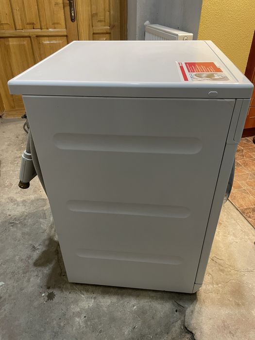 Пральна машинка..Miele v 5000”