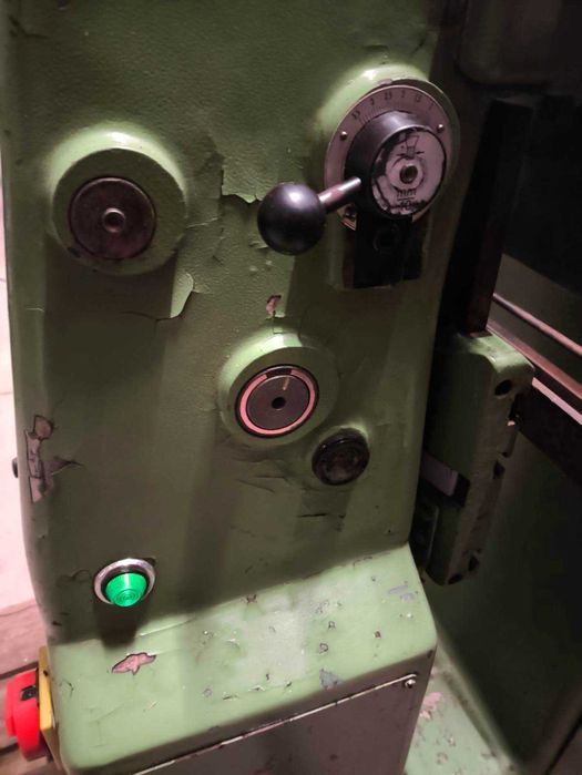 Rozwierak Vollmer At do pił trakowych