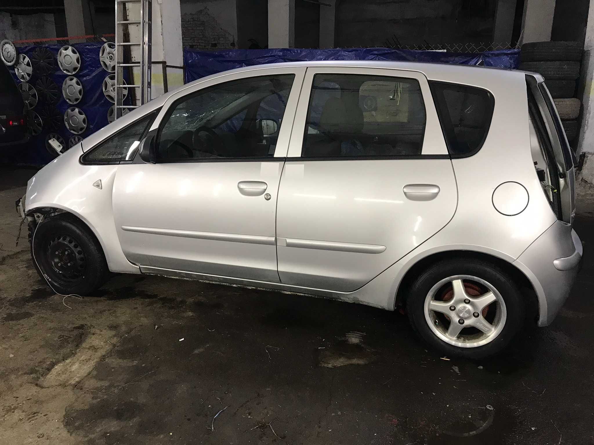 кузов, деталі кузова для Mitsubishi Colt 2004-2007pp