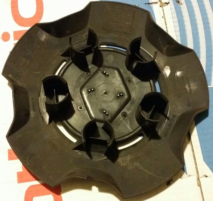 Колпак Рено Трафик, Мастер 2, Мастер 3.