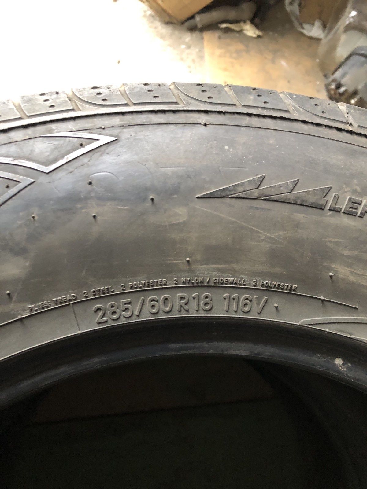 Шины летние 285/60 r18 Toyo Proxes st2 2012 год