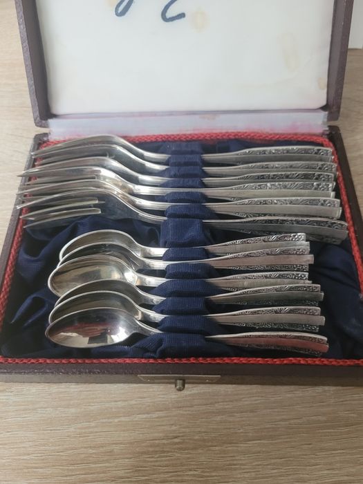 Łyżeczki, wiedelczyki Hefra, srebro, pr. 800, 223,4 g.