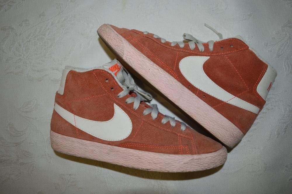 NIKE trampki zamsz 36