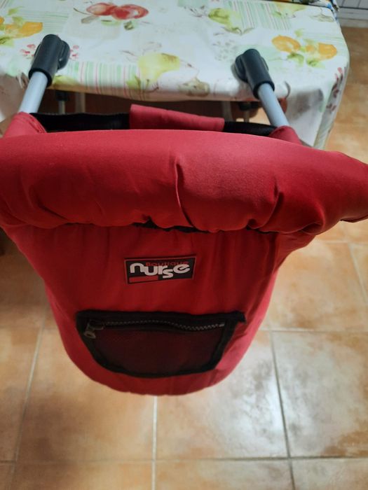 Cadeira de mesa para bebés