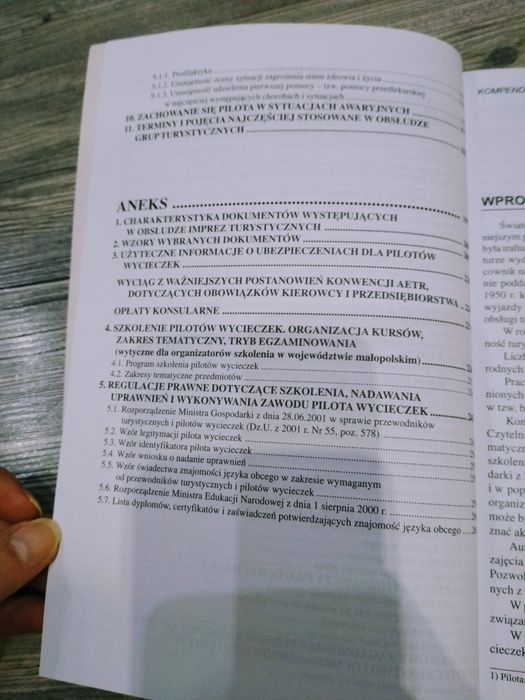 Kompendium Pilota Wycieczek pod Red. Z. Kruczka