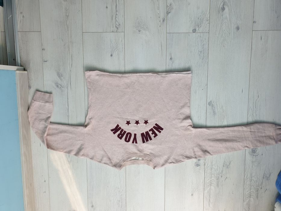 Bluza w typie crop top new york