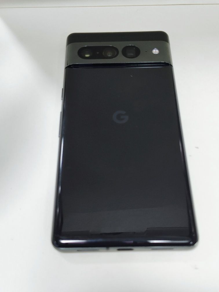 Google Pixel 7 Pro 12/512Gb Obsidian Neverlock