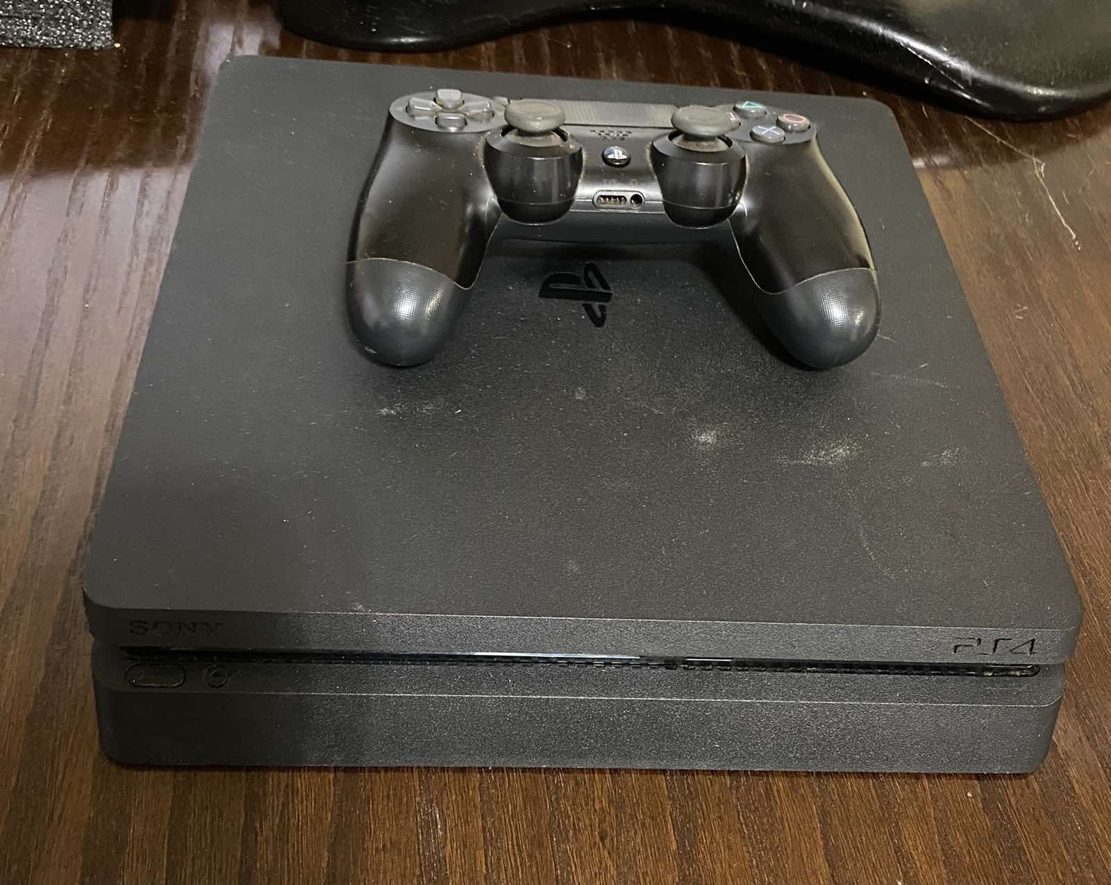 PS4 slim 500gb Б/У