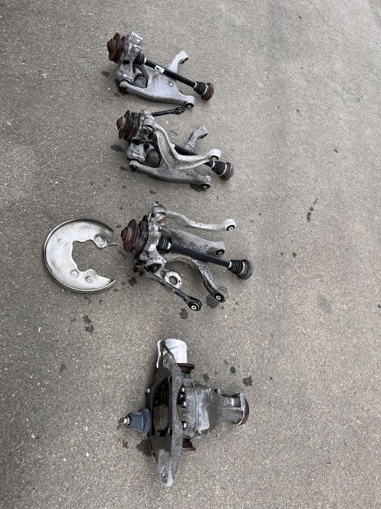 Zwrotnice komplet Audi a5 a4 b8 8t wahacze pół oś mechanizm quattro