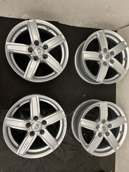 152 Felgi Aluminiowe KIA R 16 5x114,3 Bardzo Ładne