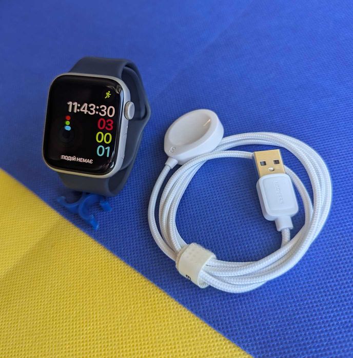Класний стан Apple Watch SE 44 Silver АКБ 99%  майже нові