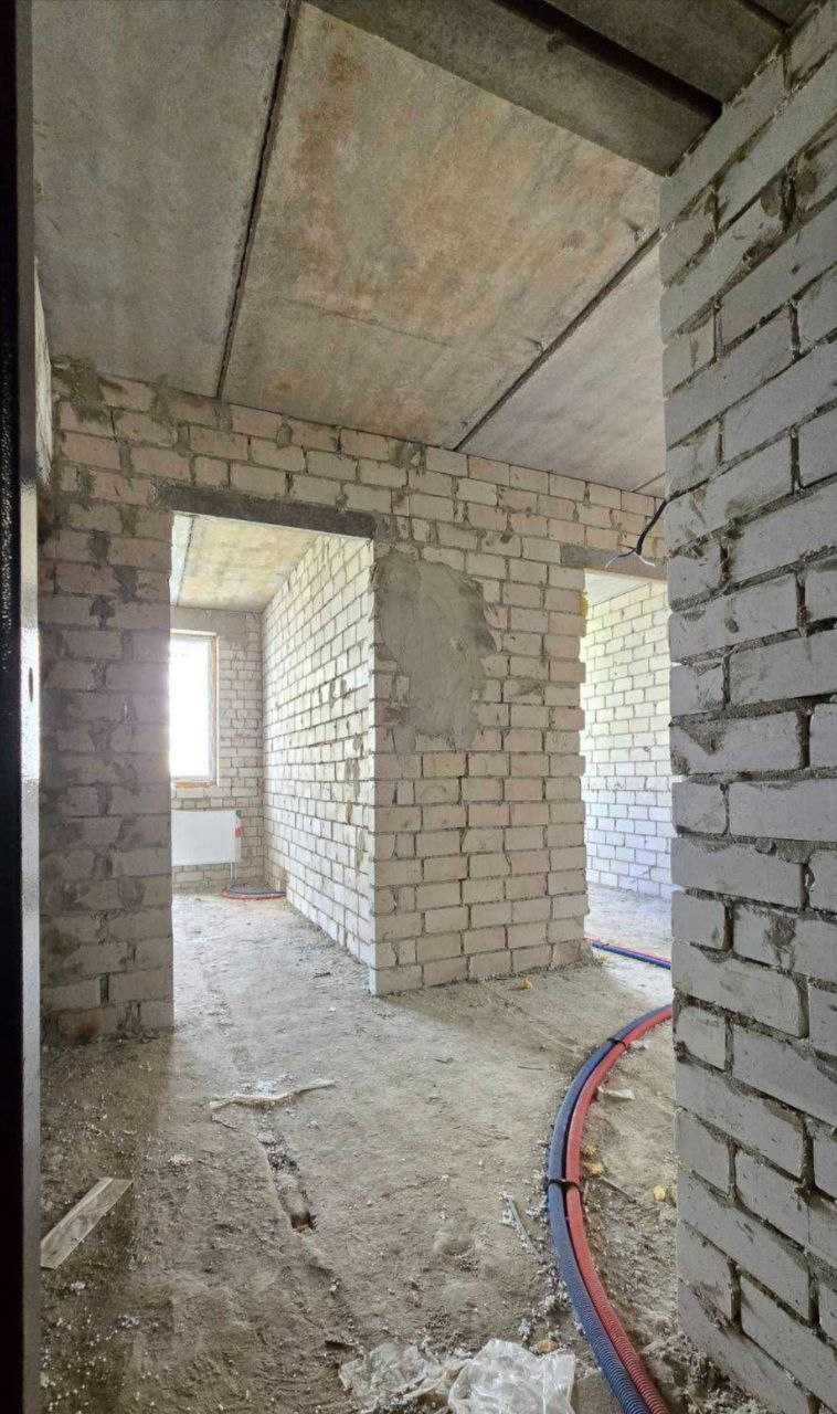 Впервые! ЖК Мира 3, Продам 2 ком квартиру пл 55м2, этаж 2/9ти! A