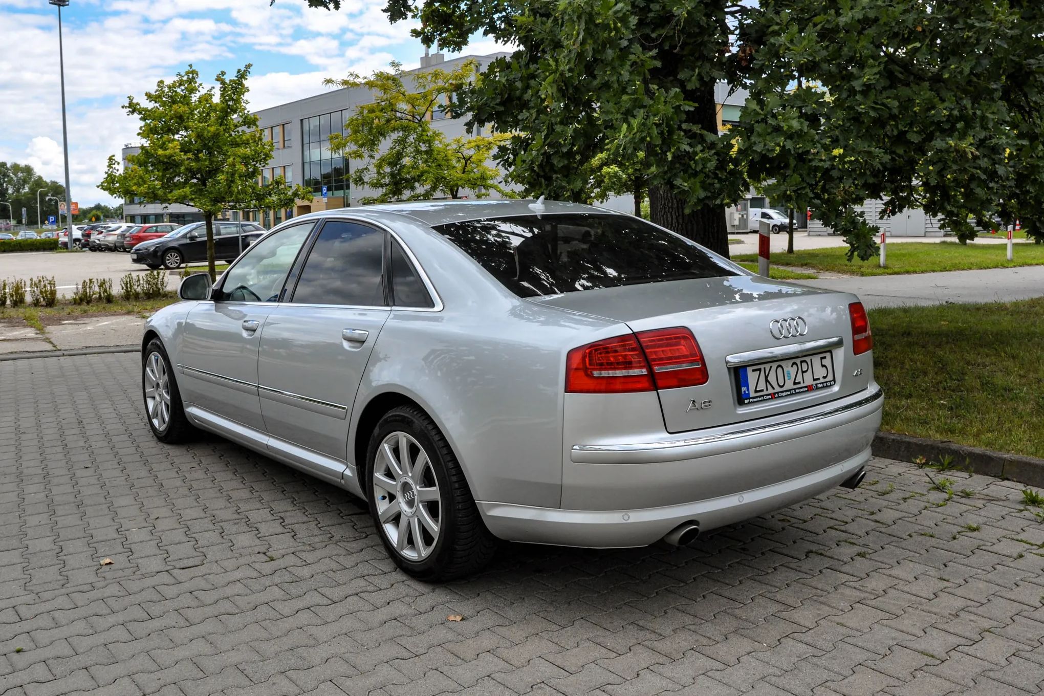 Audi A8 4,2TDI (326KM) Quattro Lift 2009r. Bezwypadkowy