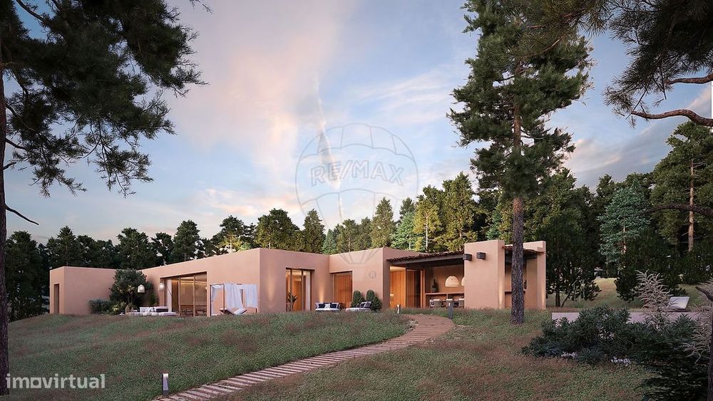 Moradia T4 para venda