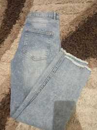 Spodnie jeans dżinsowe Reserved