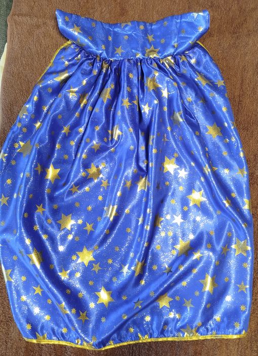 Новорічна накидка чарівника