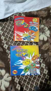 Duas cadernetas com cerca de 130 tazos Pokémon