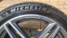 Mercedes /eklasaAMG/Michelin/245/40/19"