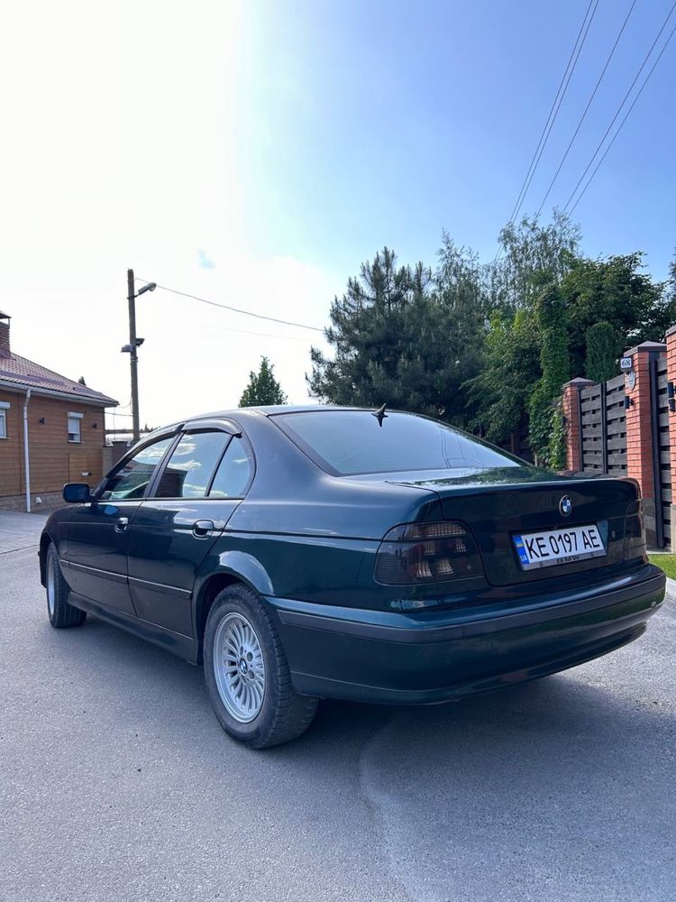 BMW 5 Series 1998