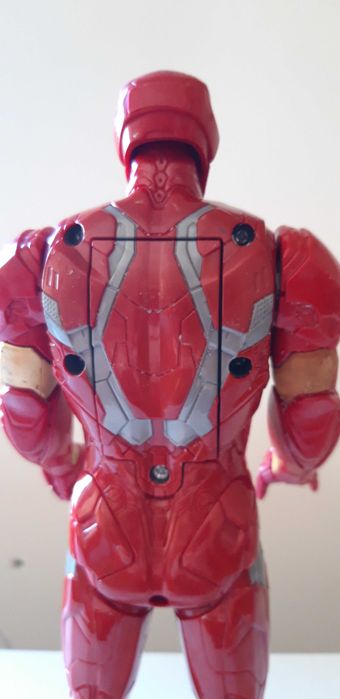 Figura Iron Man, Avengers com sons e palavras