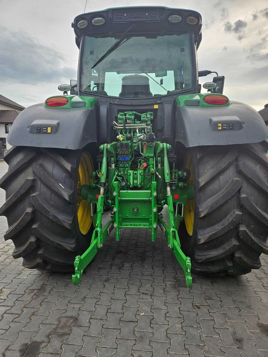 John deere 6215r 6230r