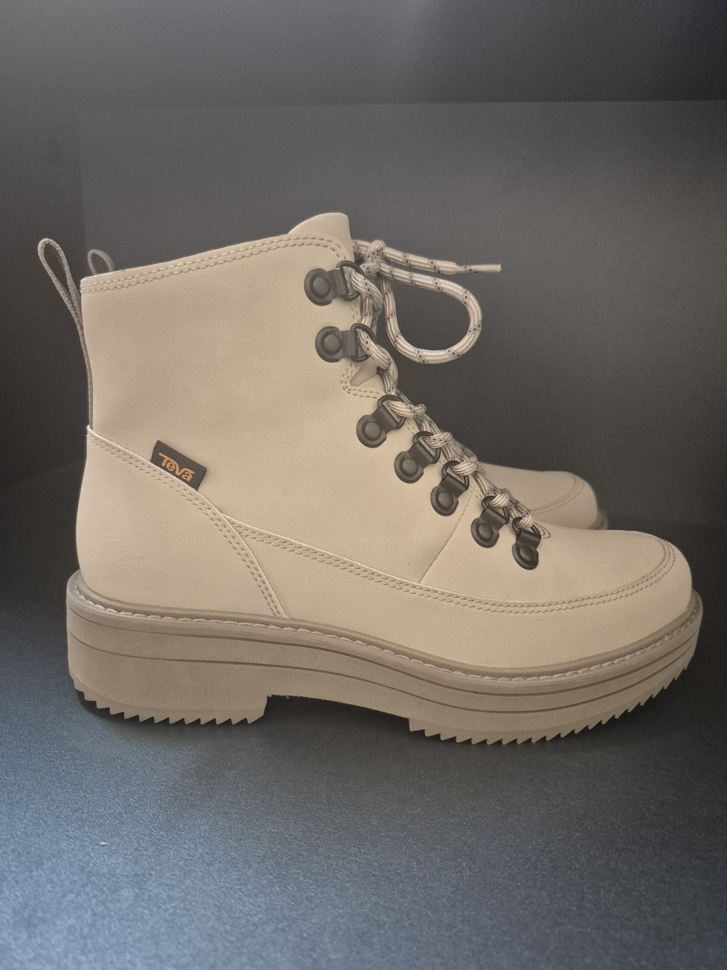 Жіночі ботинки TEVA MIDFORM(Оригінал)39-25см